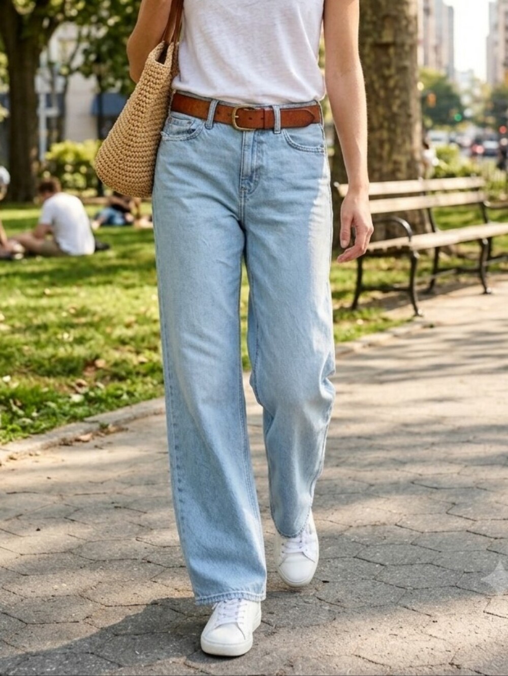 Light Wash Women's High-Rise Wide Leg Jeans - Brand